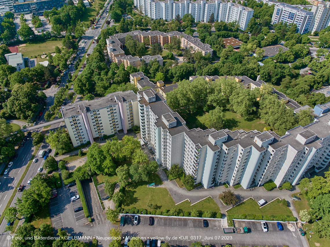 07.06.2023 - Annette-Kolb-Anger, Perlach Stift und Aufstockung in der Kafkastraße in Neuperlach